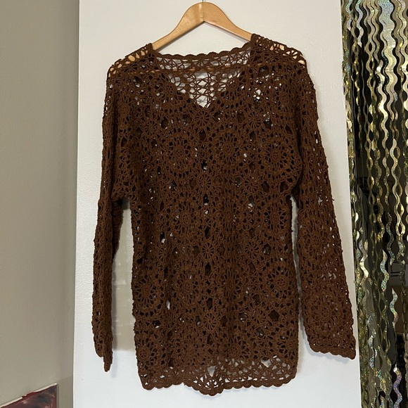 Brown floral Crochet cardigan with buttons - Picture 4 of 5